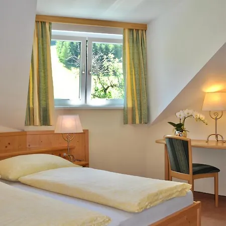 Kornbranntgut בית הארחה Hieflau